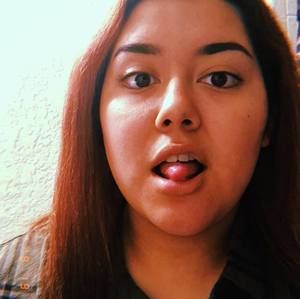 Meet your Posher, Vanessa